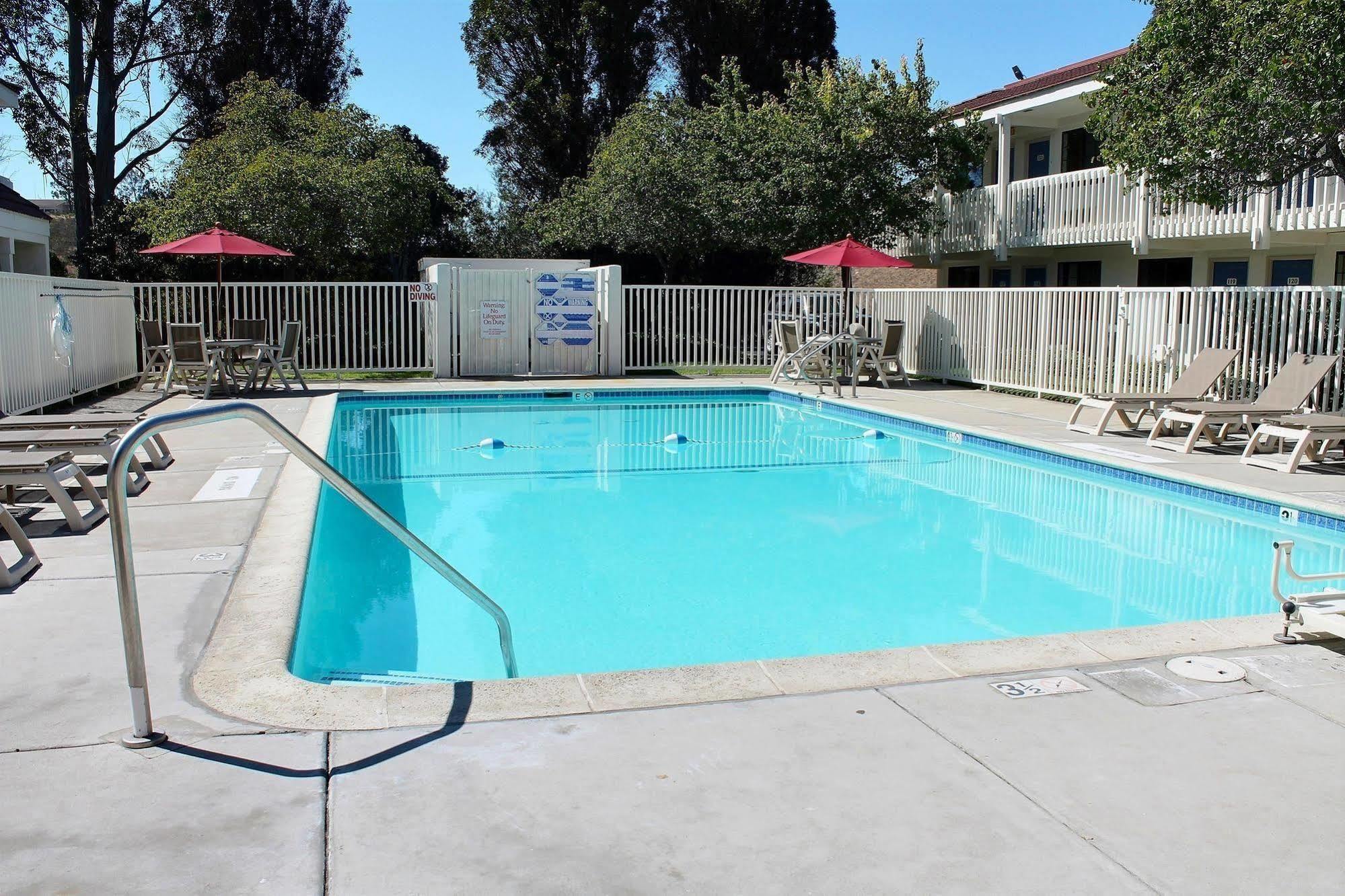 Hotel 6-san Luis Obispo, Ca - South San Luis Obispo